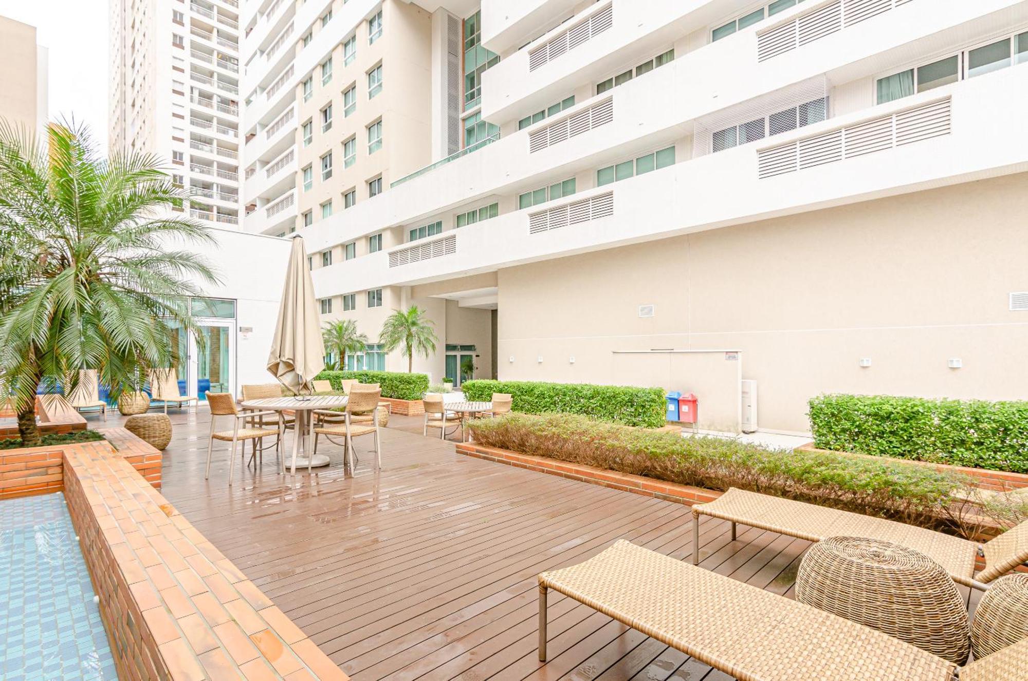 Lifespace Curitiba - Apartamentos Urooms Exterior foto